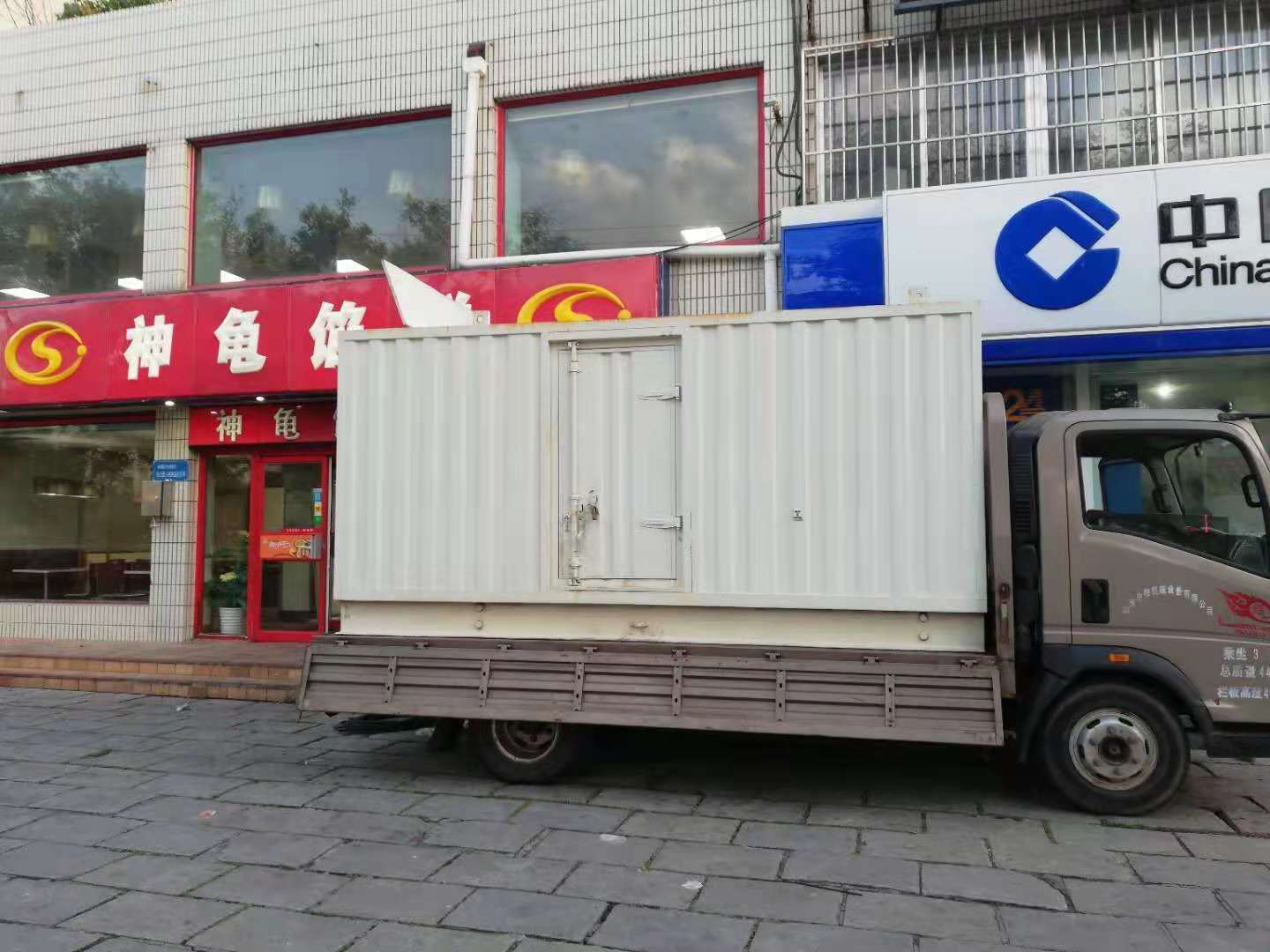 滨海出租发电机-柴油发电机组错误的启动方式