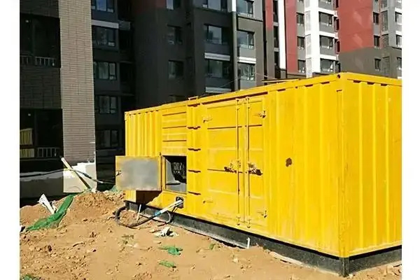 滨海发电机租赁中燃油压力过低会对发动机的哪些部件造成损坏？