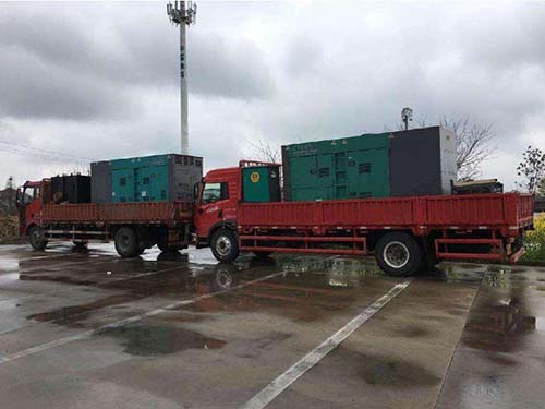 滨海涂抹密封胶后，需要等待多长时间才能安装水冷式机油散热器密封件？